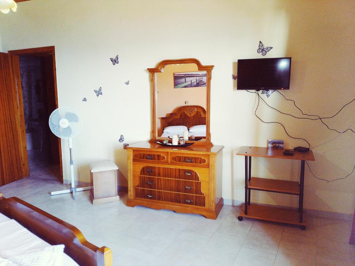 Traditional Panoramic Sea View House Lakones Экстерьер фото