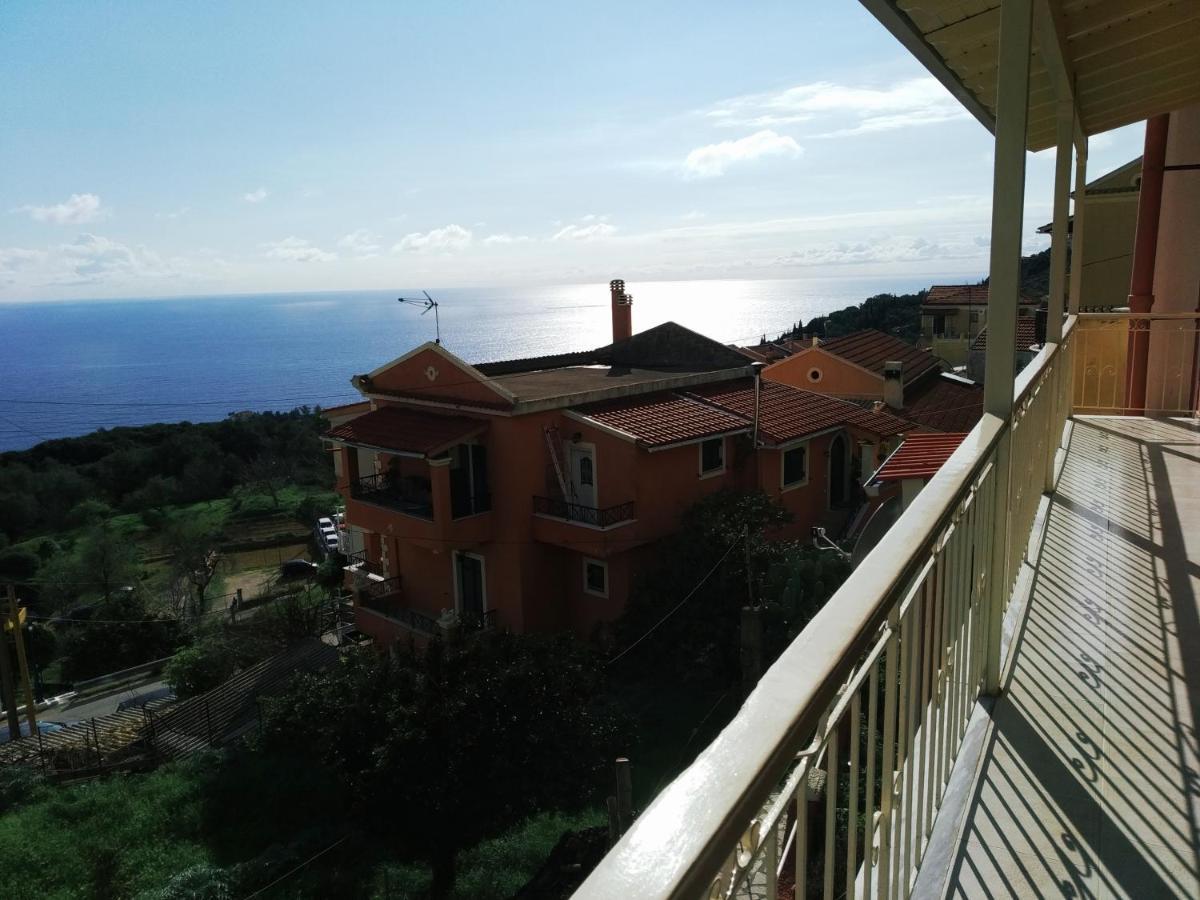 Traditional Panoramic Sea View House Lakones Экстерьер фото